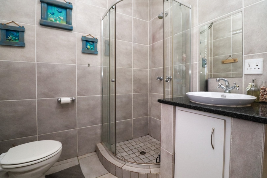 3 Bedroom Property for Sale in Flamwood North West